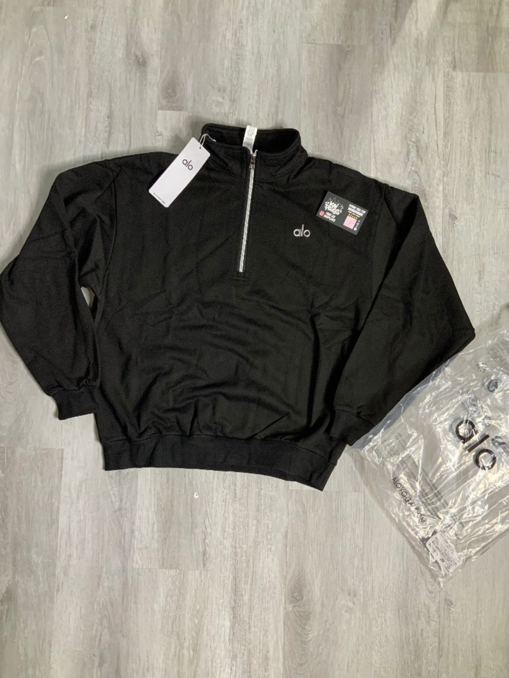 *NEW* Black Alo Quarter Zip Sizes S-L 100% Authentic Comes With All Tags